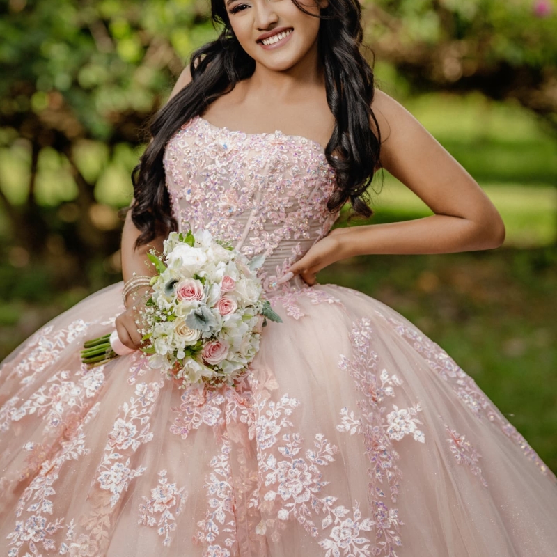 Pink Quinceanera Dresses Ball Gown Off The Shoulder Applique Lace Beading Crystal Tull Corset Party Birthday Sweet 16 Dress Vestidos De 15 Anos