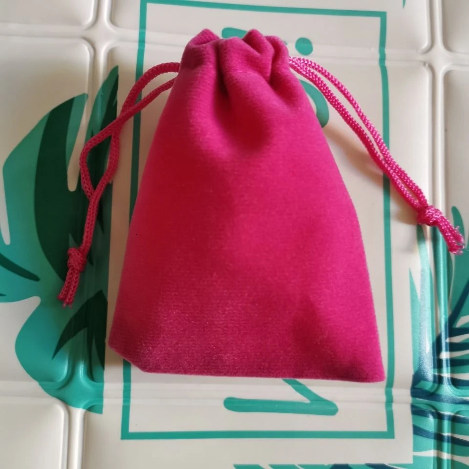 100pcs/lot Drawstring Velvet Bags 5x7 7x9 9x12cm Jewelry Charms Necklace Packaging Pouches Display Packing Gift Bags 250702