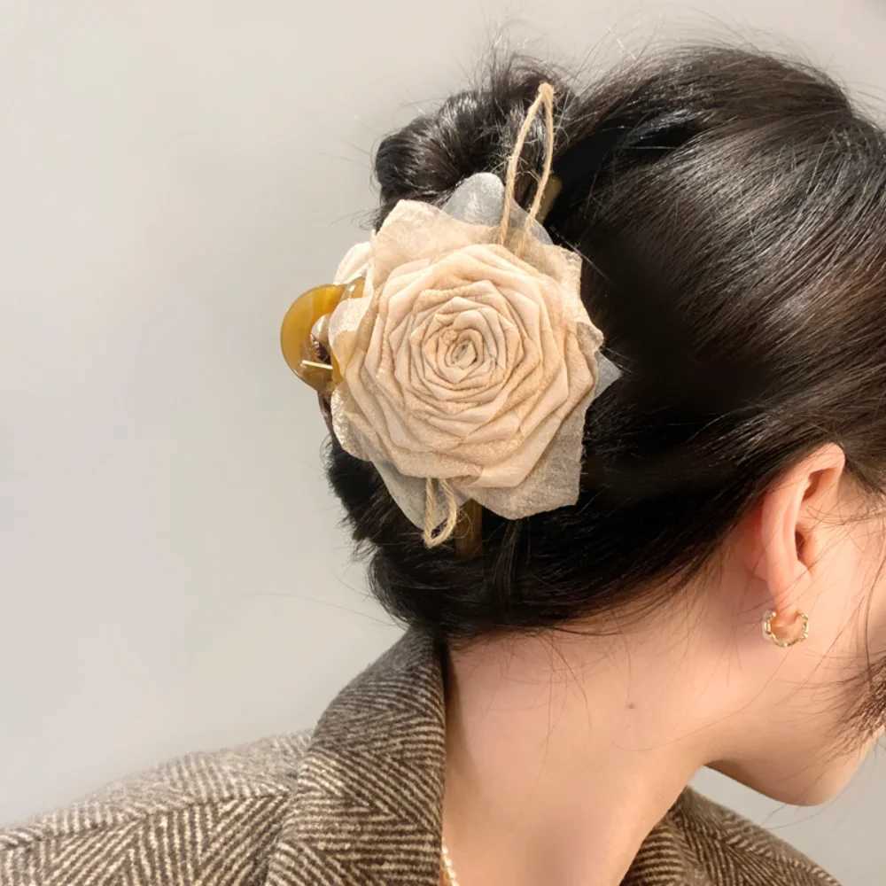 Vintage Linen Flowers Large Hair Claws Farbic Ponytail Hair Clips Crab For Women Girls Gifts Hair Accessories Valentine Headwear Z250707