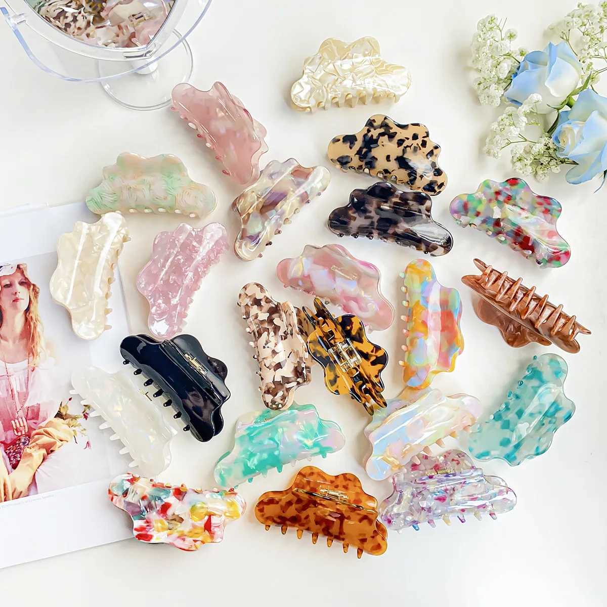 10.5CM Big Size Ladies Hair Claw Cloud Shape Tortoiseshell Leopard Acetate Hair Claws Clip for Women Hairpins Hair Accessories Y250707