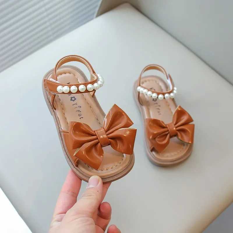 Toddler Girls Leather Sandals Princess Soft with Pearls Bowtie Sweet Children Holiday Sandals Chic Open Toes Kids Summer Shoes z250708MNXW