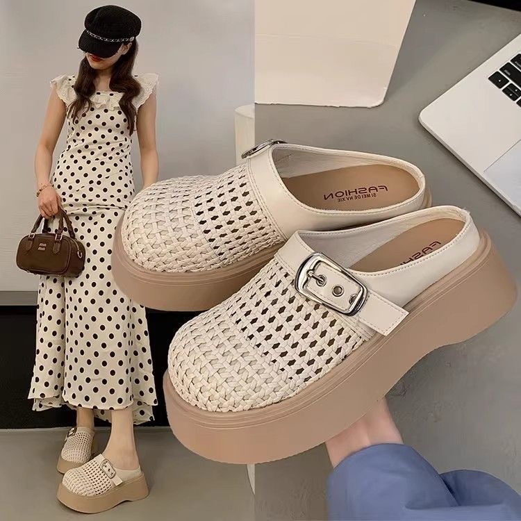 2025 Summer New Designer Style Woven Closed-Toe Slippers for Women, Slip-On Thick-Soled Hollow Out Sandals