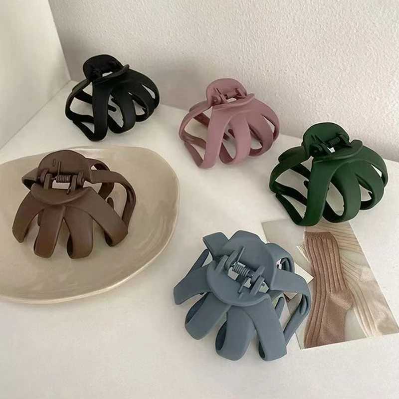 Elegant Solid Pumpkin Shape Plastic Hair Claw For Women Back Head Headband Hair Claw Clip Hairpin Fashion Hair Accessories Z250707