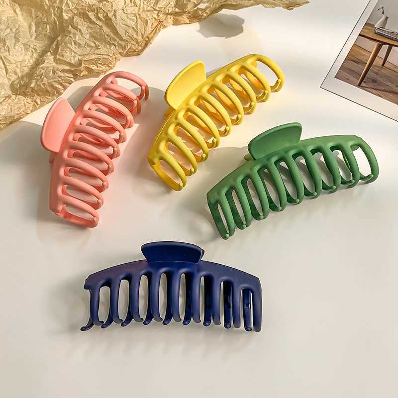 New Frosted Shell Shape Hair Clips Women Korean Simple Head Fixed Shark Clip Ponytail Fashion Hairpin Girls Hair Accessories Y250707
