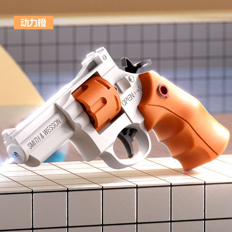 Manual Mechanical Continuous Shooting 3 Small Outdoor Beach Toy Revoer Water Gun