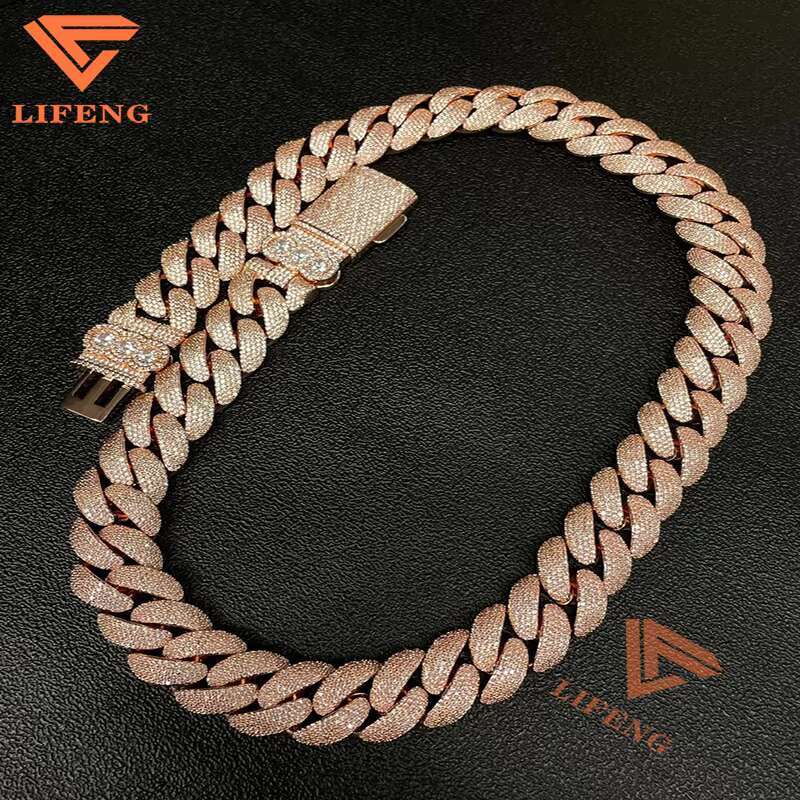 2025 New Design Hot Sale 20mm Fashion Link Chain Special Lock Design with VVS Moissanite with GRA Certificate
