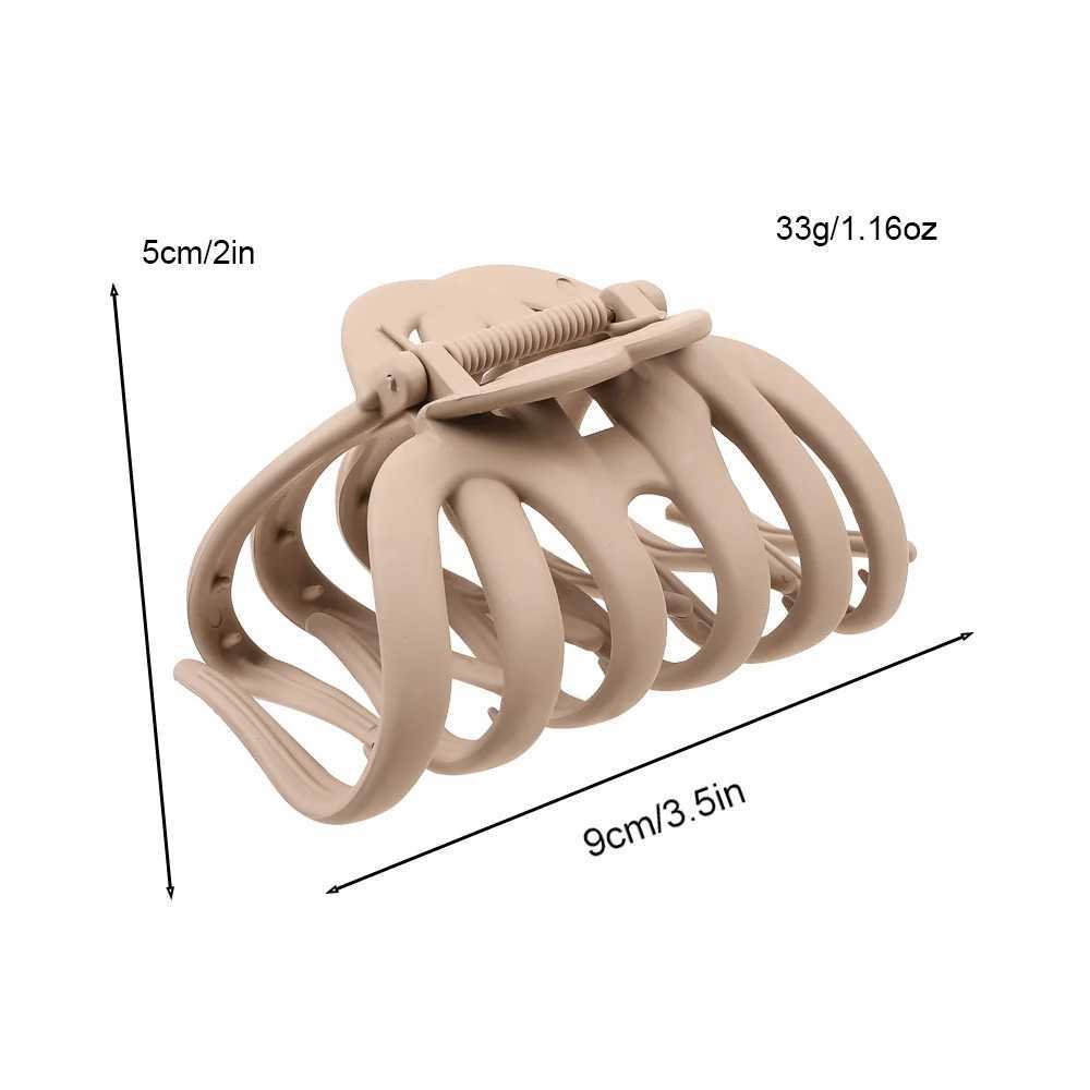 Large Girl Hair Claws Black Acrylic Hairpins Barrette Crab Hair Clips Transparent Women Hair Accessories Korean Headwear Styling Y250707