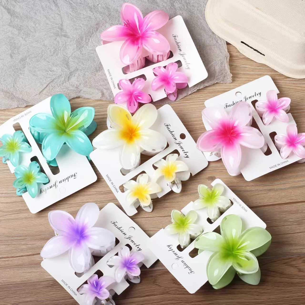 3Pcs/Set Hawaiian Gradient Hair Clips Flower Hair Claws Women Small Size Fashion Hair Accessories Hairpin Crab Barrette Y250707