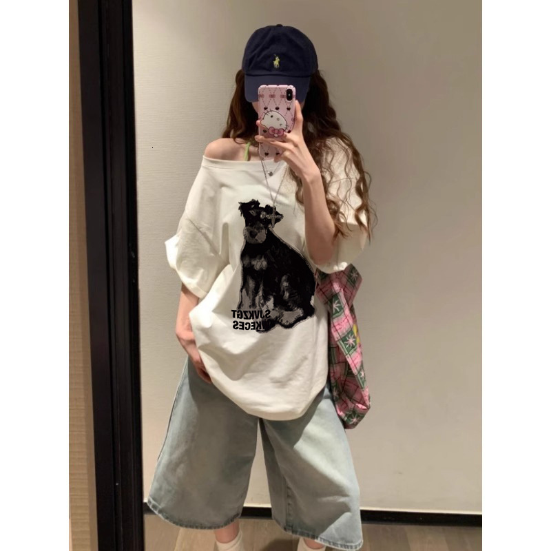 2025 Summer New Women's S T-shirt Summer Spicy Girl Dog Print Asymmetric Fashion Women's T-shirt Lazy Style Wide Truffle Shoulder Top New De
