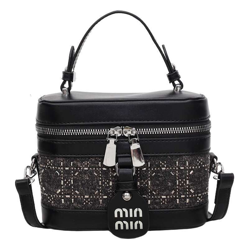 Free shipping Light Luxury Small Square with Exquisite Design, Rhinestone Handbag, Fashionable Crossbody Women's Bag, Single Shoulder Box Bag