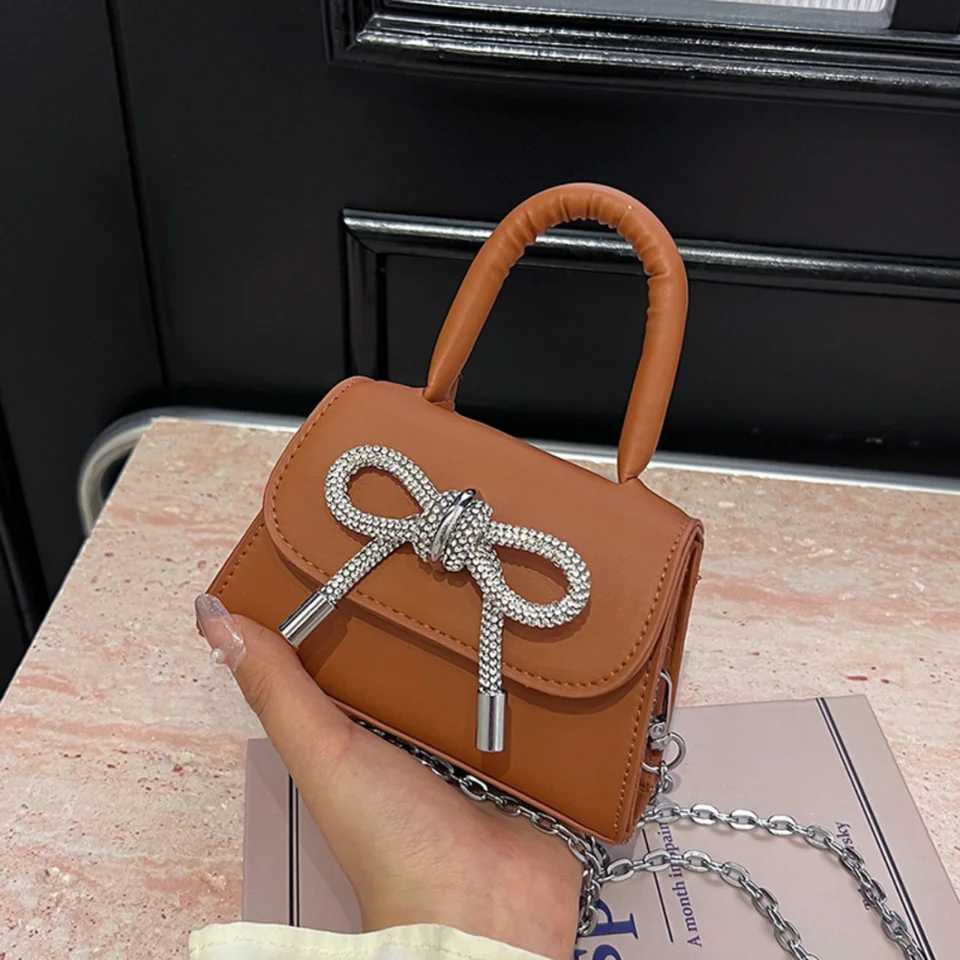 Stylish PU Womens Handbag with Chic Bowknot Design - Mini Square Bag with Chain Handle
