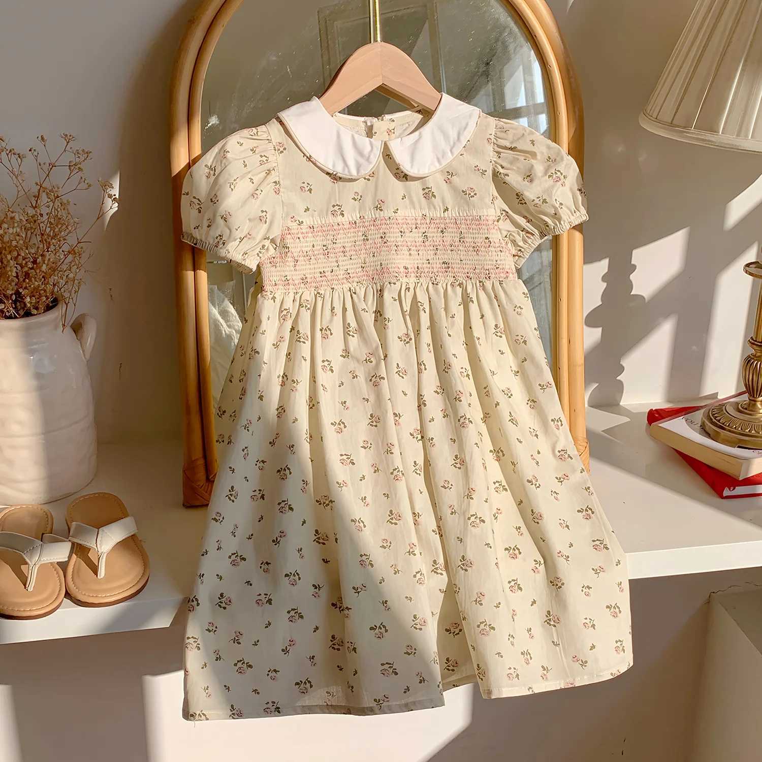 2025 Summer French Style Puff Sleeve Girls Dress Childrens Clothing Baby Collar Sweet Short Sleeved Childrens Dress R250707