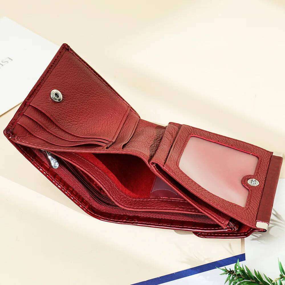 Cowhide Women's Retro Fashion Alligator Pattern Female Leather Short Clutch Bag Designer Women Gift Coin Purse