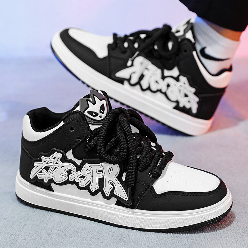 New men's skate shoes, cute little devil style trendy shoes, dopamine - inspired outfits, trendy sports shoes, fashionable, casual, niche, high -
