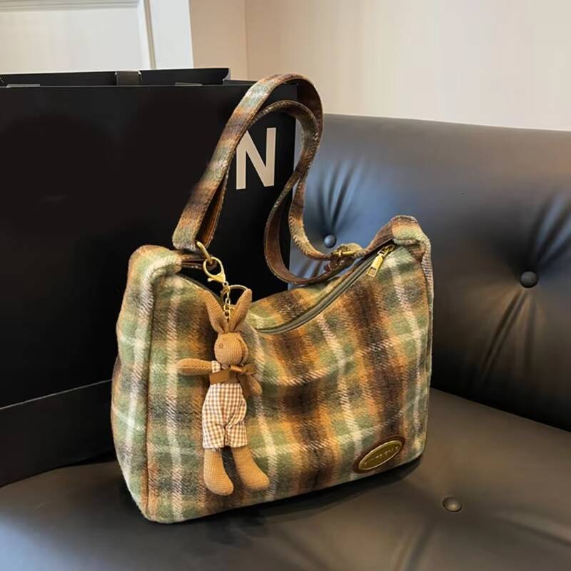 Trendy Crossbody Bag Elegant and Practical Shoulder Bags Handbag for Everyday Use ddmynov