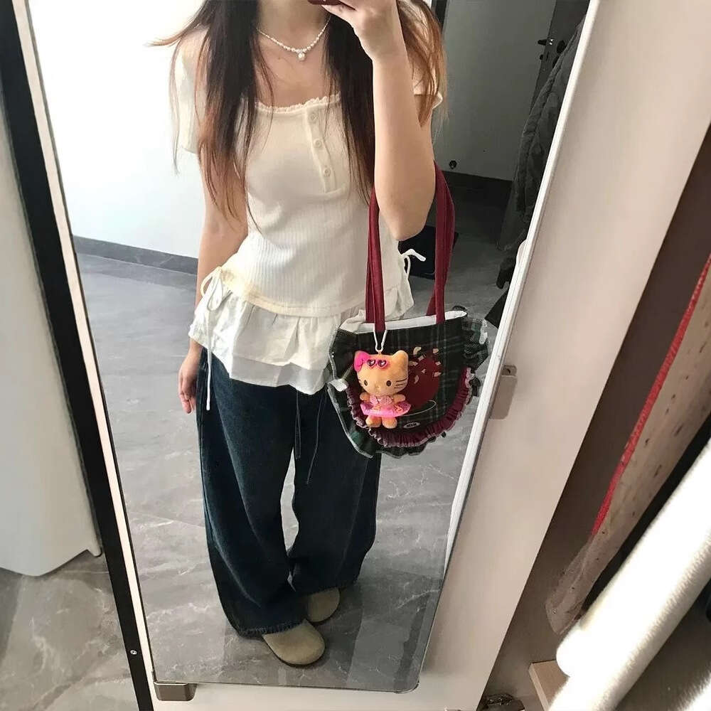 Lace Trim U-Neck Regular Shoulder Short Sleeve T-Shirt For Women Summer New Design Slim Fit Sweet Style Trendy Top B5