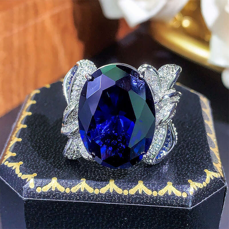 Factory New Ring Jewelry High-End Red Corundum Blue Spinel Open Luxury Fashion Palace Style 374