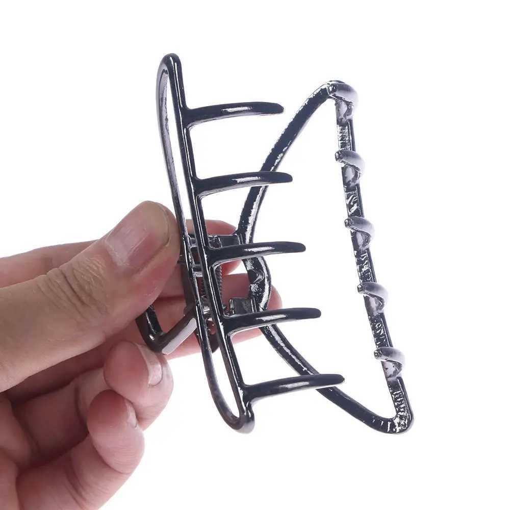 1 pc Women Geometric Alloy Hair Claws Hair Clips Large Hair Making Tools Elegant Party Hair Accessories Hairdressing Tool Y250707
