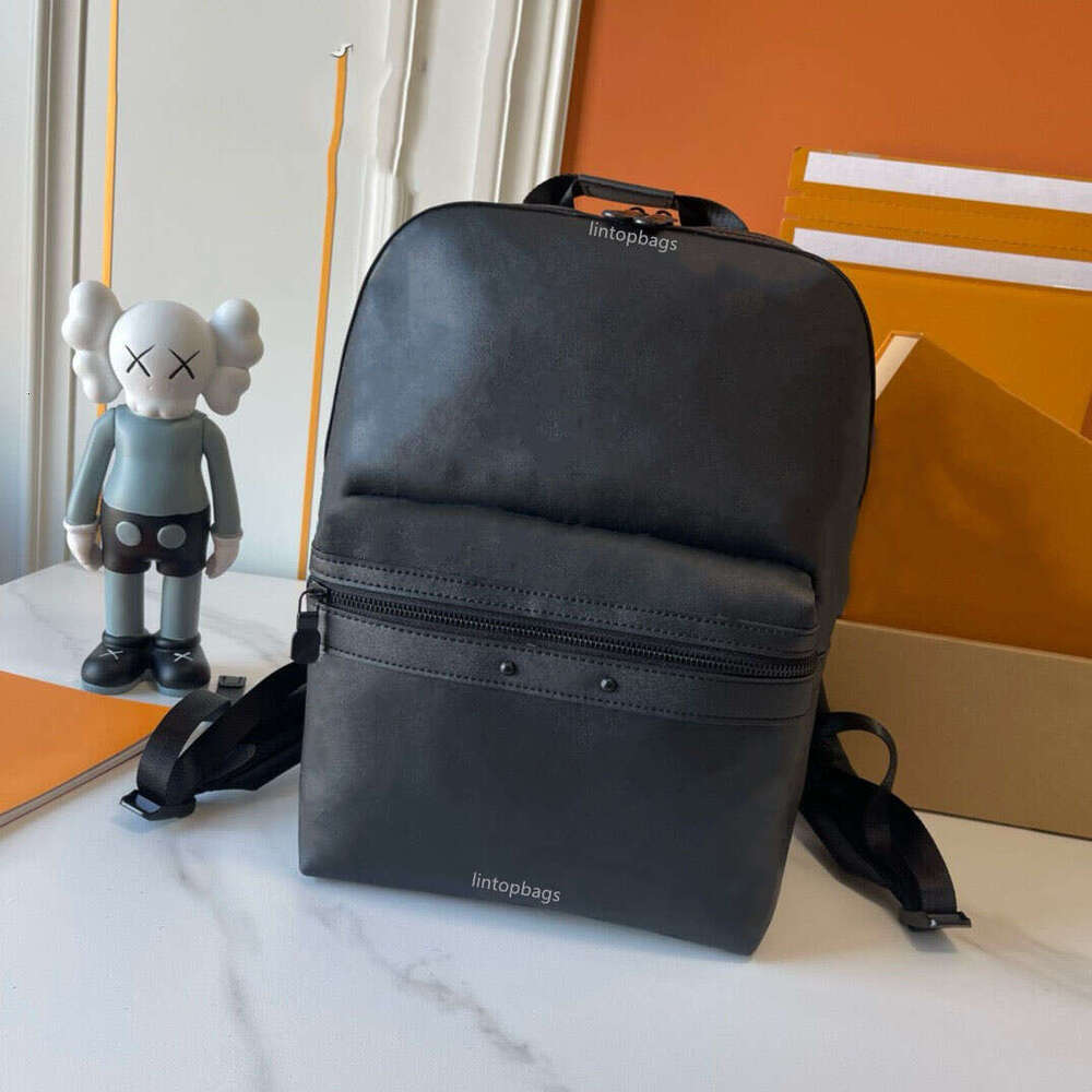 Man Designer embossing Backpack Rucksack Fashion Travel Bag High Quality Classic postman bag Casual shoulder bags messenger bags business bags Luxury laptop bags