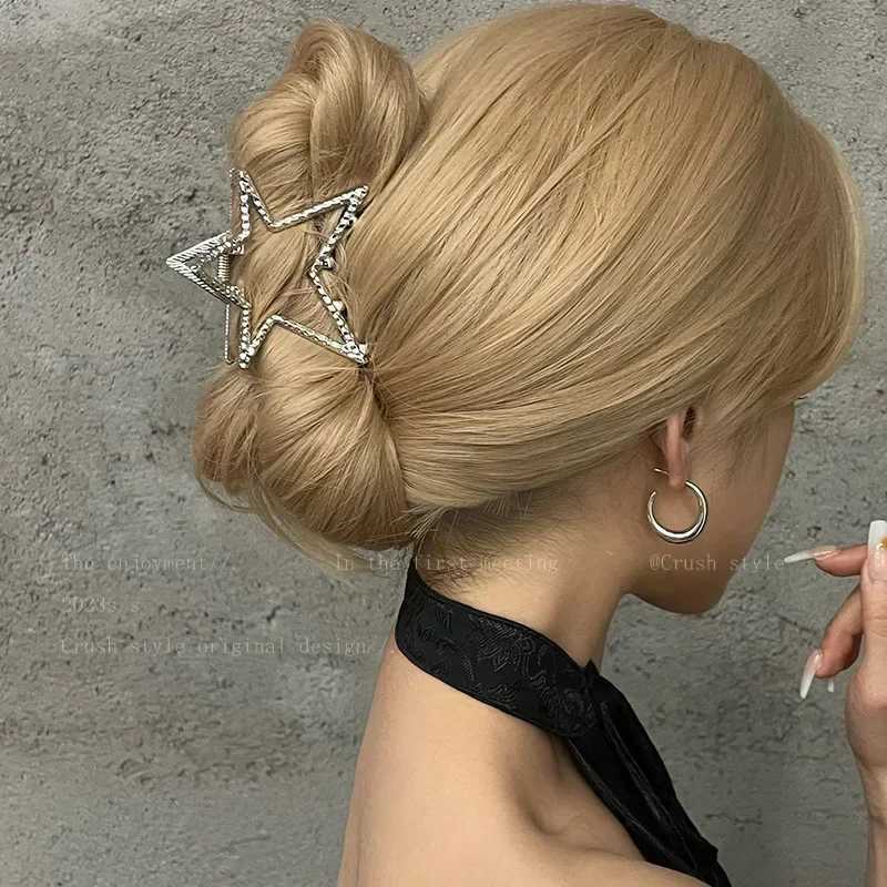 Silver Y2K Hollow Star Hair Claws Sweet Pentagram Heart Cool Girls Charm Trend Hair Clip for Women Aesthetics Hair Accessories Z250707