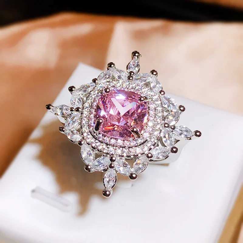 Beautiful 925 Silver Ring for Women Fashion Pink Shiny Zircon Ring Fashion Adjustable Opening Party Jewelry Wedding Ring XJ250707