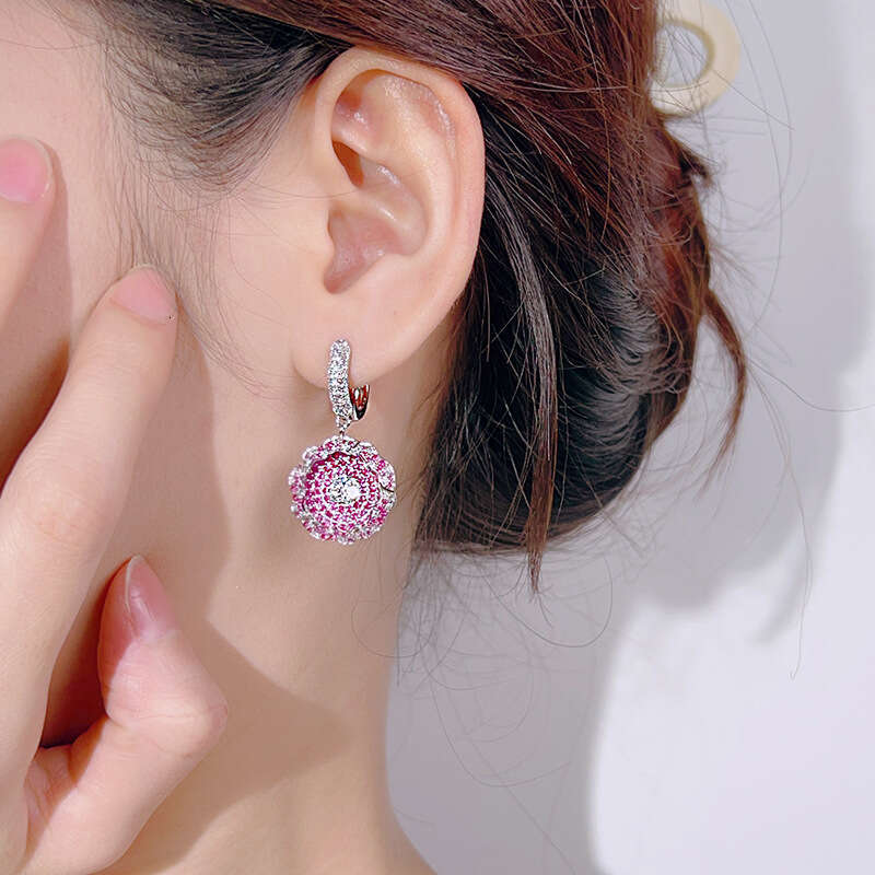 Autumn Winter New Jewelry Light Hollow Full Dia Red Fashion Versatile Women's Drop Earrings Wholesale 8D4