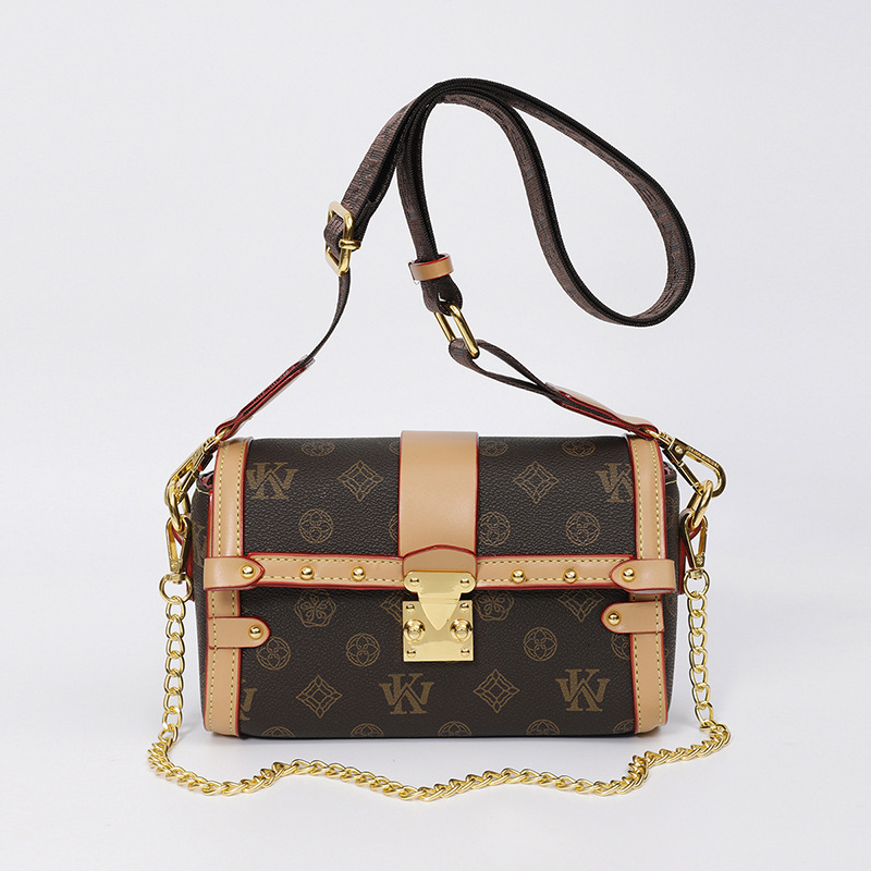 Designer High-End Feel for Women 2025 New Korean Style Color-Block Casual Simple Commuter Phone Shoulder Crossbody Light Luxury Women's Bag