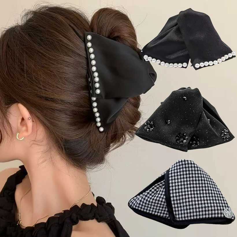 Elegant Large Rhinestones Bow Hair Claw Crab Pearls Hairpins Women Girls Sweet Hair Ornament Hair Clips Fashion Hair Accessories Z250707