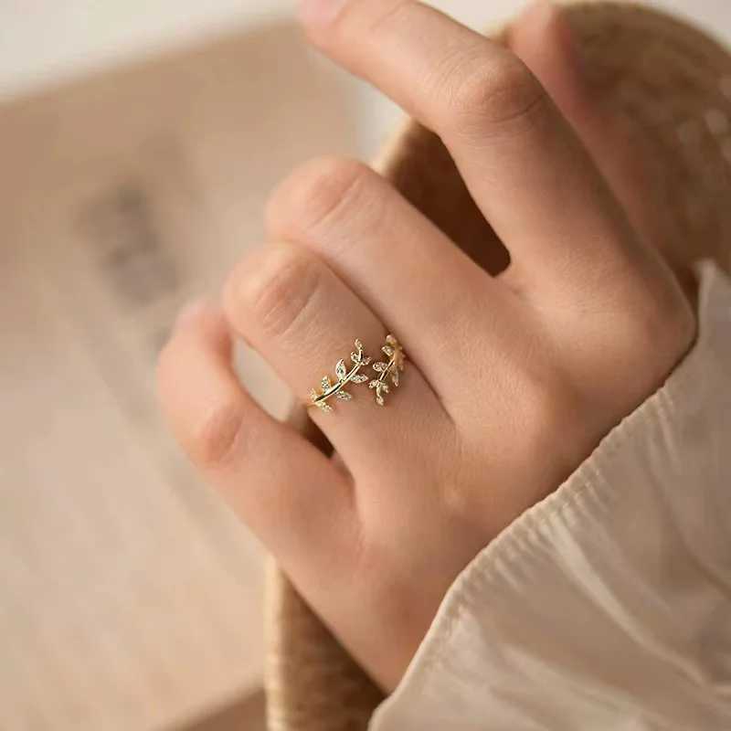 925 Sterling Silver Tree Branch Shape Ring Charm Sparkling Zirconia Rings Birthday Party Gift for Women Fine Jewelry Accessories XJ250707