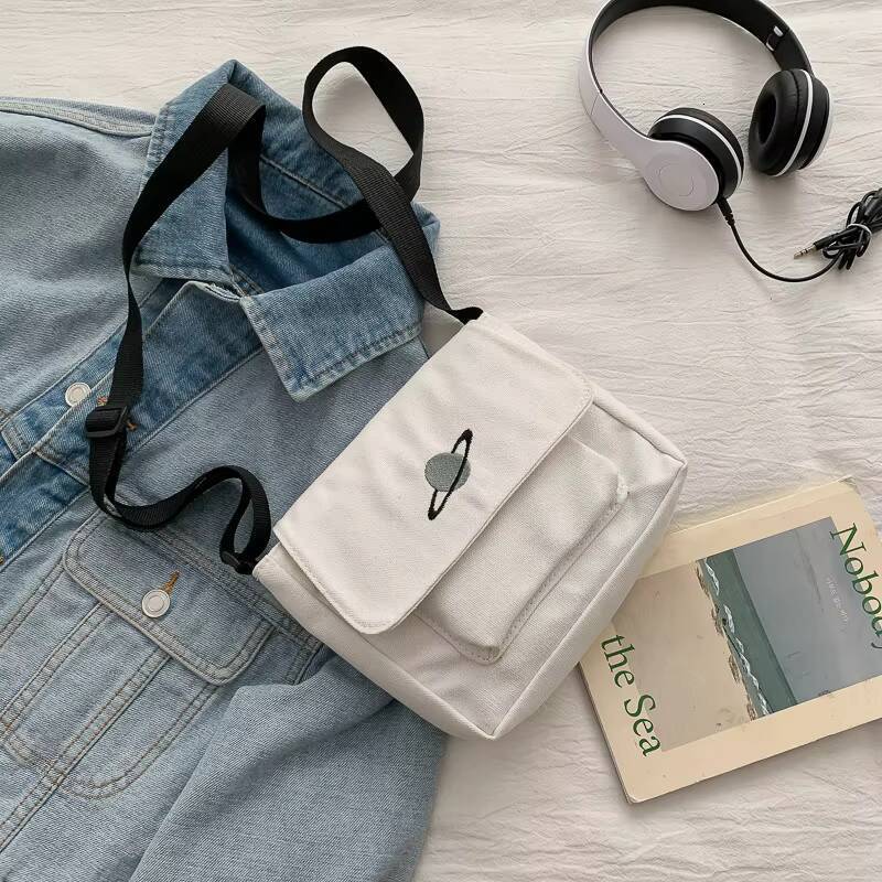 Casual Collage Student Messenger Small Canvas Shoulder Bag For Women Print Crossbody Bags Bolsas Sac ddmynov