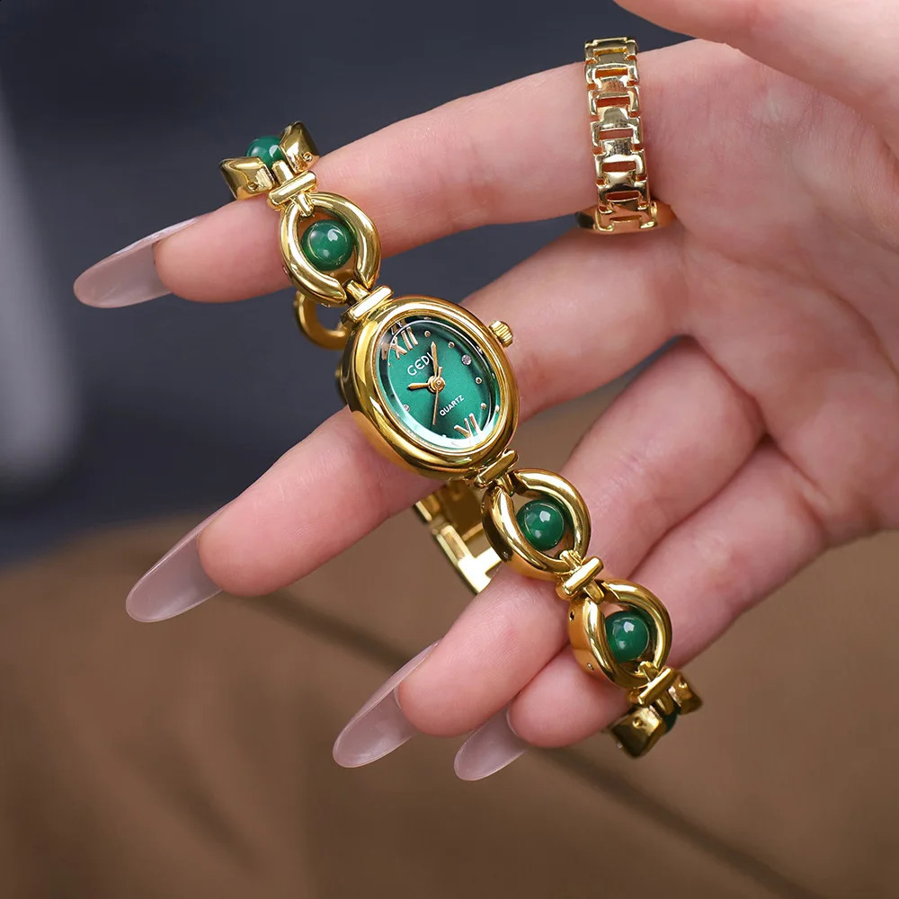 Ladies Watch Light y National Style Zulu Green Bracelet Advanced Bead Waterproof Women Fashion Quartz Wristwatches 250707