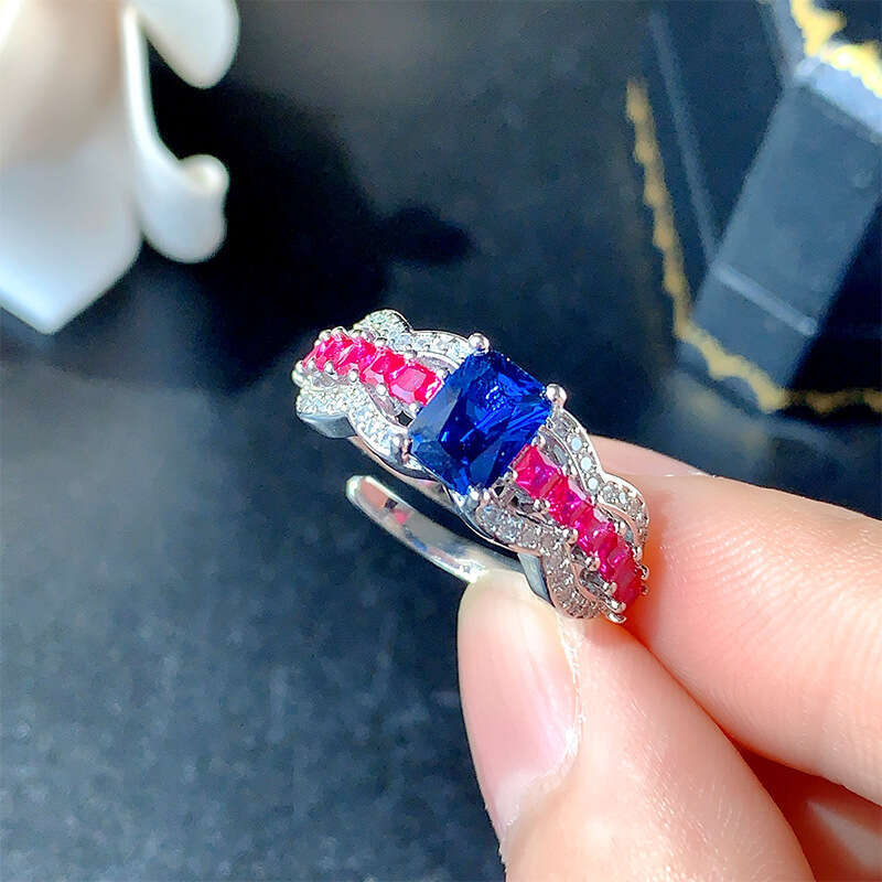 High-End Jewelry Ring T-Cut Diamond Inlaid With Purple Light Changing Red Corundum Blue Spinel Fashion Women 62E