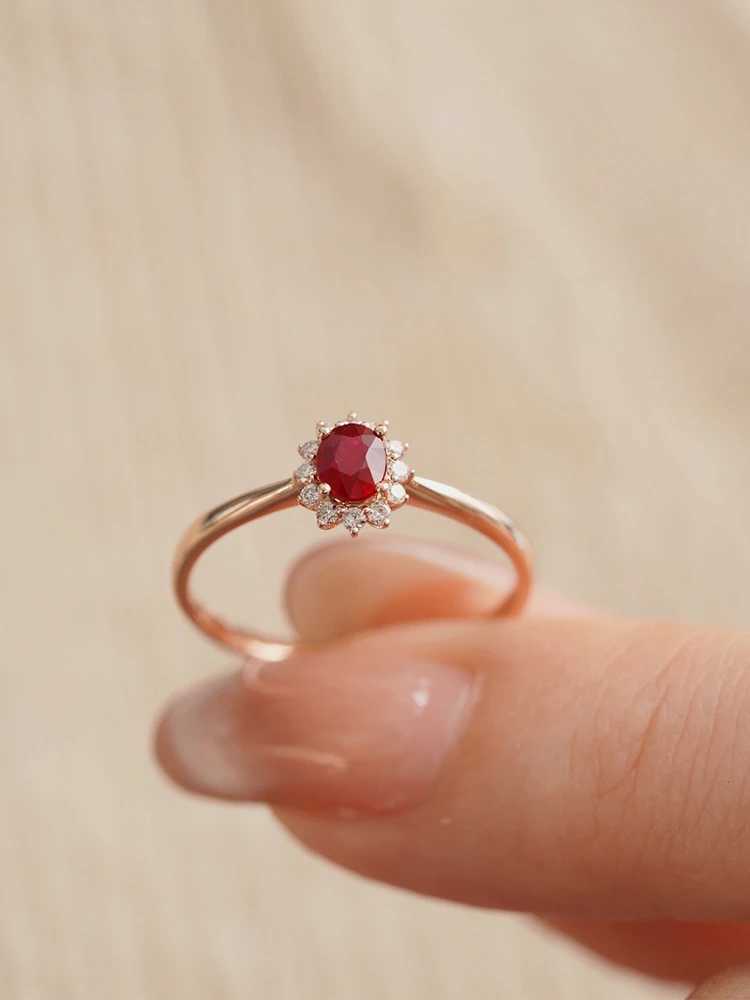 Rose Gold S925 Sterling Silver Womens Ring Red Zirconia Sunflower Gorgeous Vintage Womens Jewelry for Daily Wear Holiday and Party Gifts XJ250707