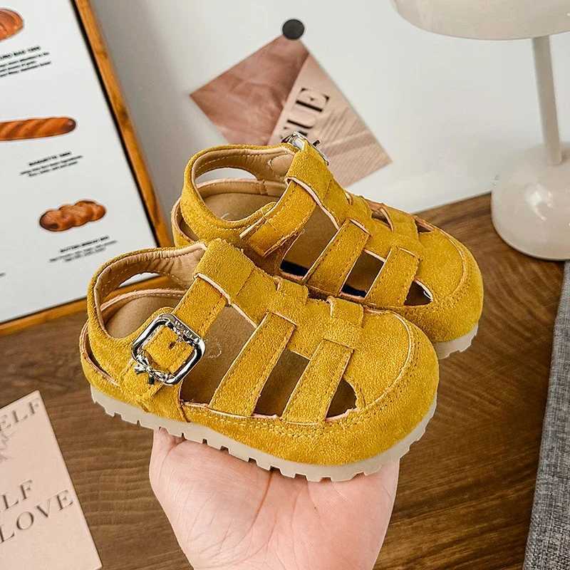 Fashion New Girls Hollow-out Sandals Summer Outdoor Kids Beach Shoes Anti-kick Casual Children Simple Roman Sandals Woven Style R250707