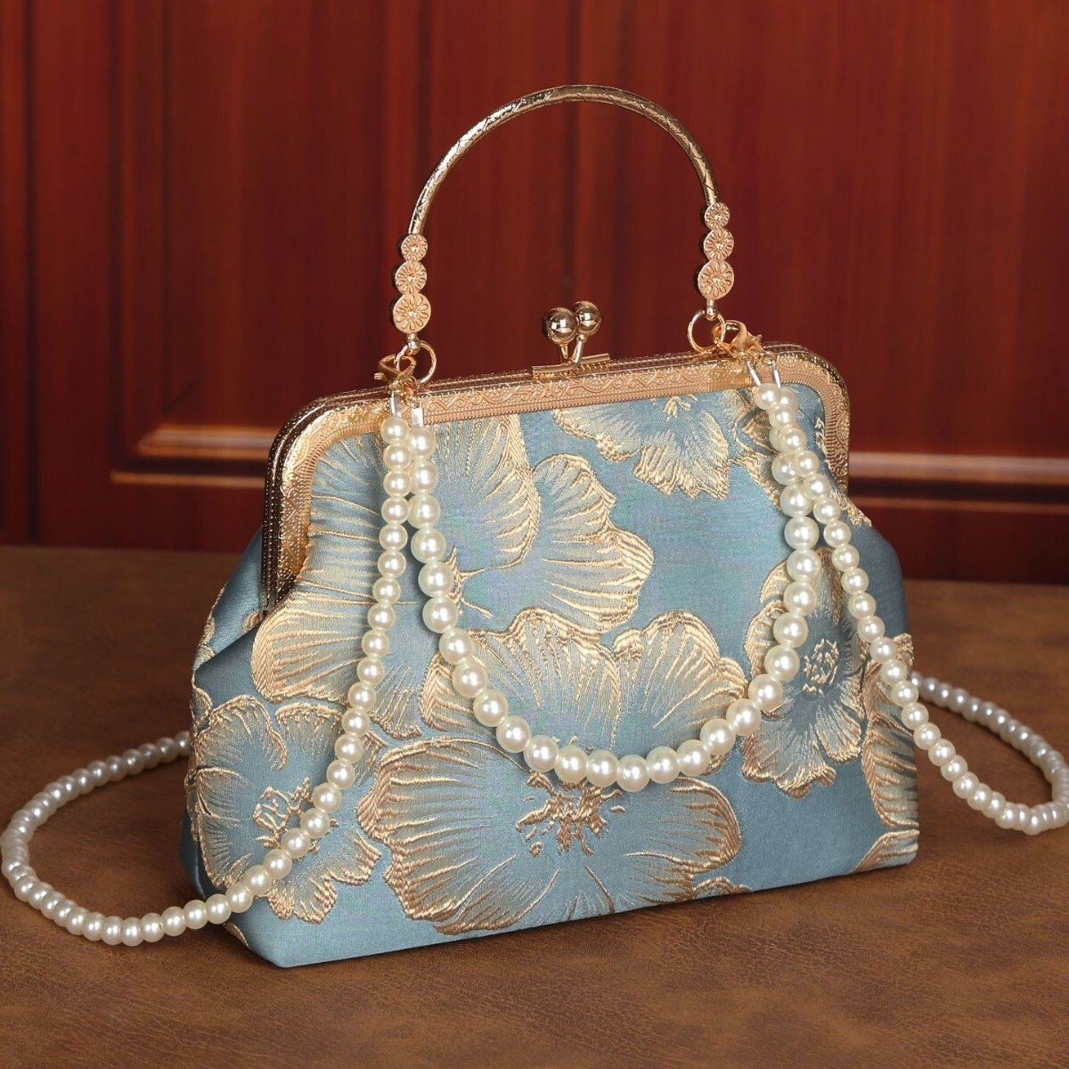 Free Shipping Designer's New Chinese Cheongsam Bag, Elegant And Generous Evening Gown Handbag, Formal Handheld Kiss Lock Bag, Pearl Bag With Ten 