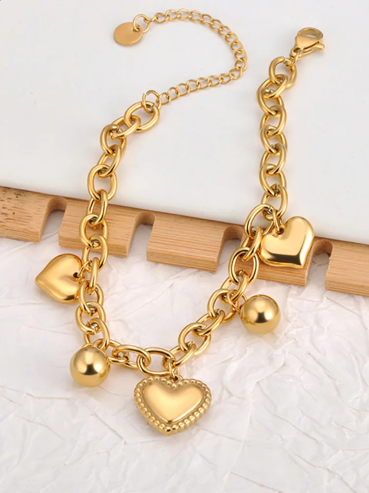 Lokaer Fashion Stainless Steel Heart Beach Holiday Bracelet 18K Gold Plated Handmade Waterproof Summer Jewelry for Women B25016 250707