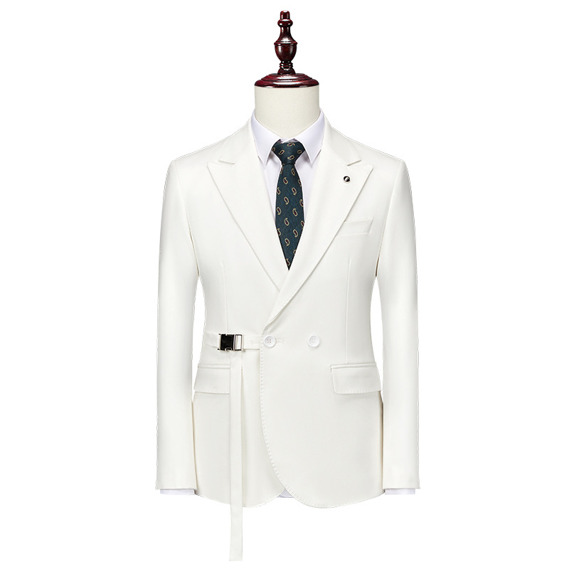 146 Elegant Men's Wedding Suit - Perfect Fit