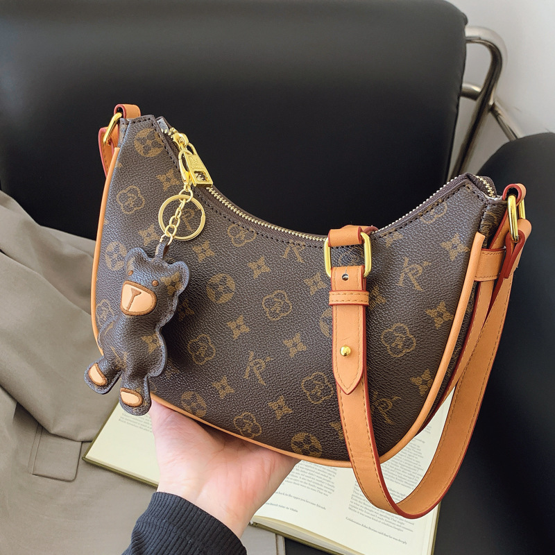 Designer High-End Small for Women 2025 New Vintage Color-Block Fashion Versatile Underarm Shoulder Crossbody Light Luxury Women's Bag
