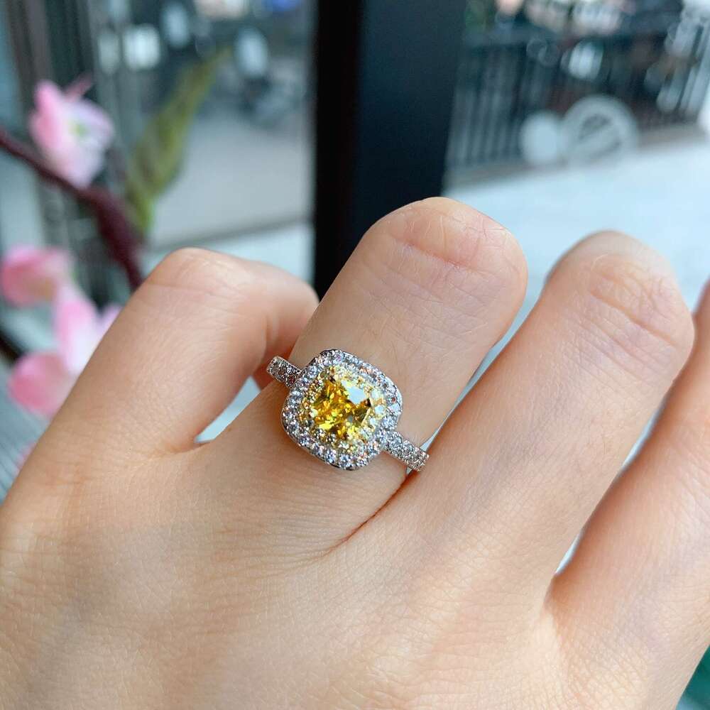 Square Shiny Zircon S Sier Needle Yellow Dia Earrings Bracelet Ring Accessories For Women Wholesale A57