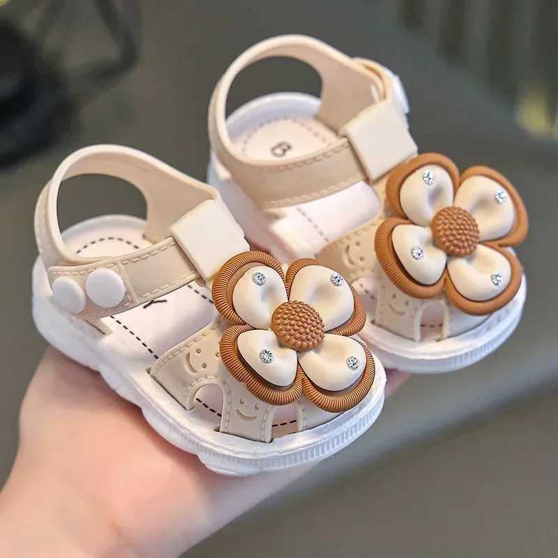 2024 Summer Baby Boys Girls Sandals Children Beach Sandals Cartoon Infant Toddler Shoes Comfortable Soft Sole Kids Student Shoes z250708W1CM