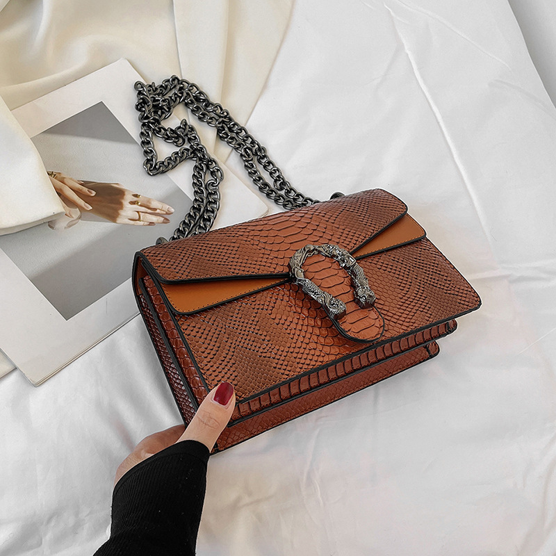 Designer High-End Snake Pattern for Women 2025 New Fashionable Versatile Chain Single Shoulder Crossbody Light Luxury Women's Bag