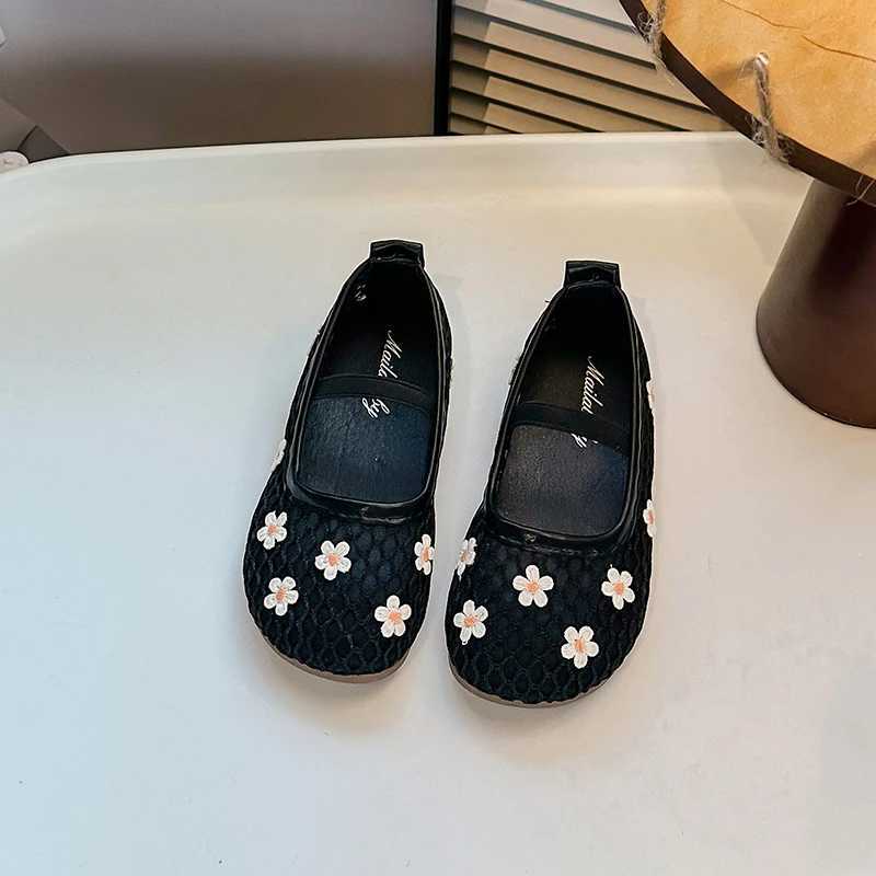 New Girl Princess Shoes Summer Elegant Flower Childrens Flats Fashion Breathable Kids Casual Shoes Slip-on Versatile Shallow R250707