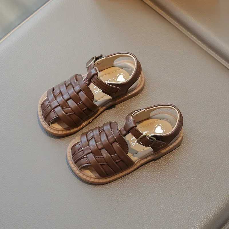 2025 Kids Sandals Summer Sandals for Boys Fashion Children Cut-Outs Beach Shoes Braided Style Casual Walking Flat Sandals z250708I1GY