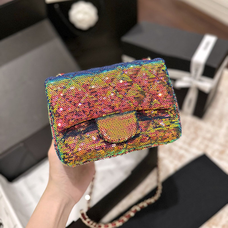 Shiny Sequins Ladies Stylish Shoulder Flap Bag Designer Handbag Diamond Lattice Light Golden Metal Hardware Woven Chain Cross Body Makeup Wallet 18cm Seven Colors