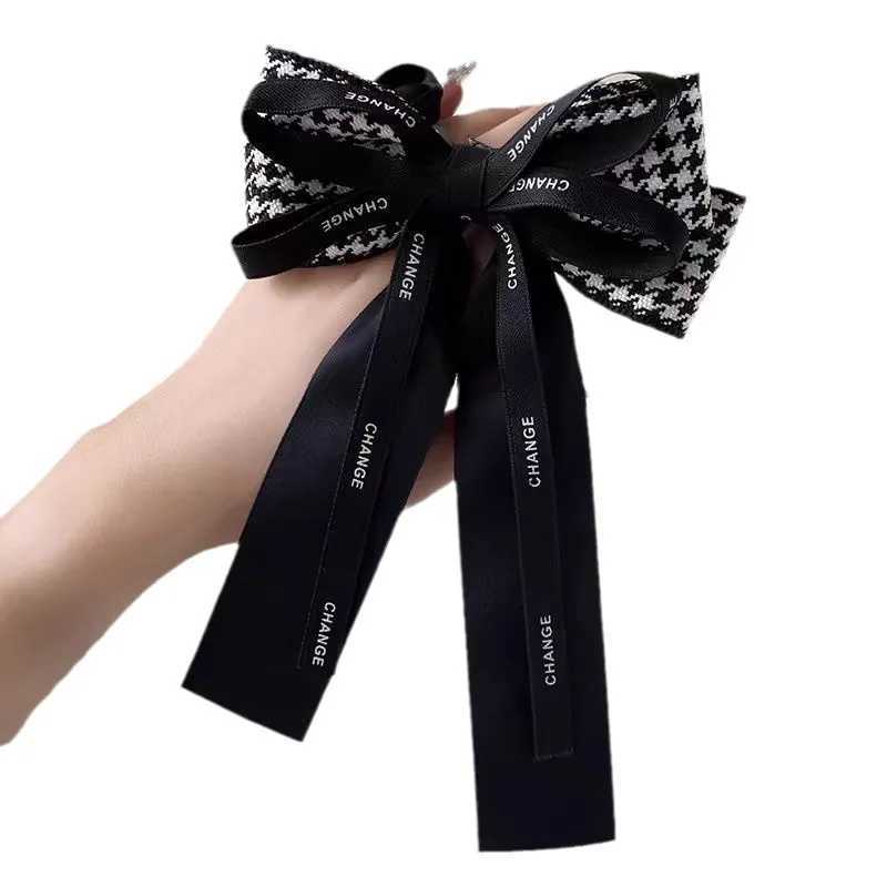 Women Luxury Korean Style Barrettes Headwear Hair Accessories Rhineston Tassel Hair Clips for Women Girls Fabric Bow Hairpins Z250707