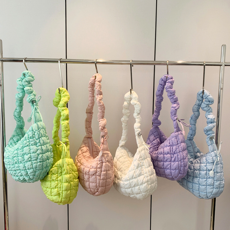 Quilted Padded Crossbody Bag for Women Pleated Bubbles Cloud Shoulder Bags Large Tote Bucket Ruched Handbags 2023 y240816