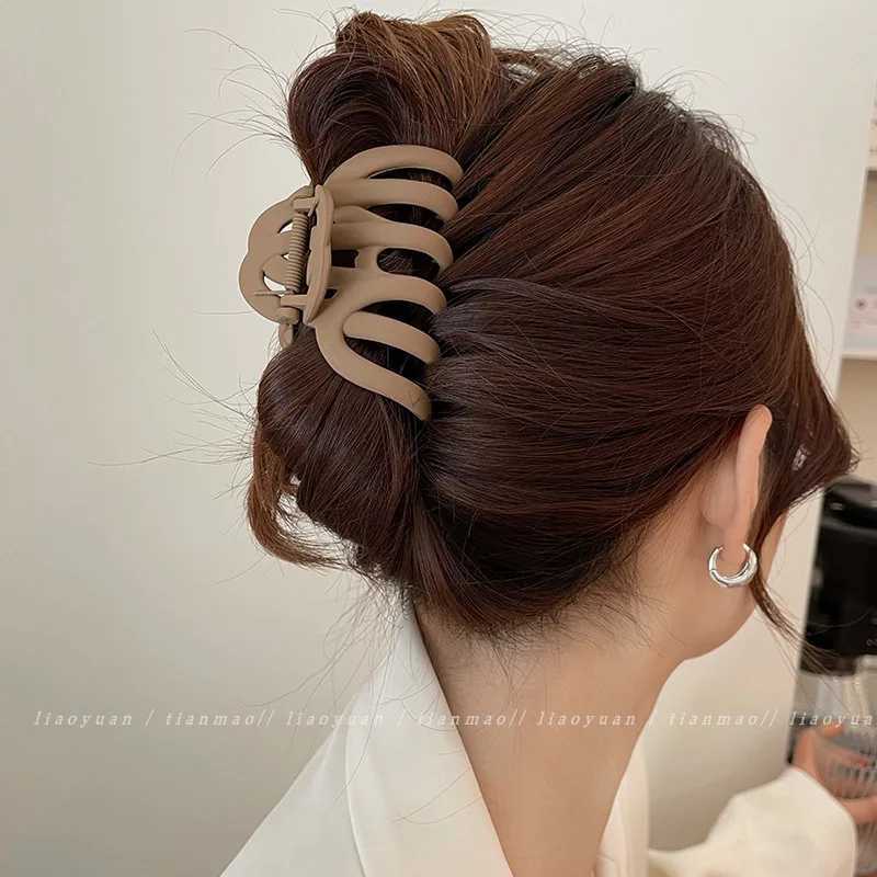 New Korean Large Catch Crab Claw Clips for Women Long Thick Updo Fashion Hair Accessories Matte Plastic Jaw Clamp Headwear Z250707