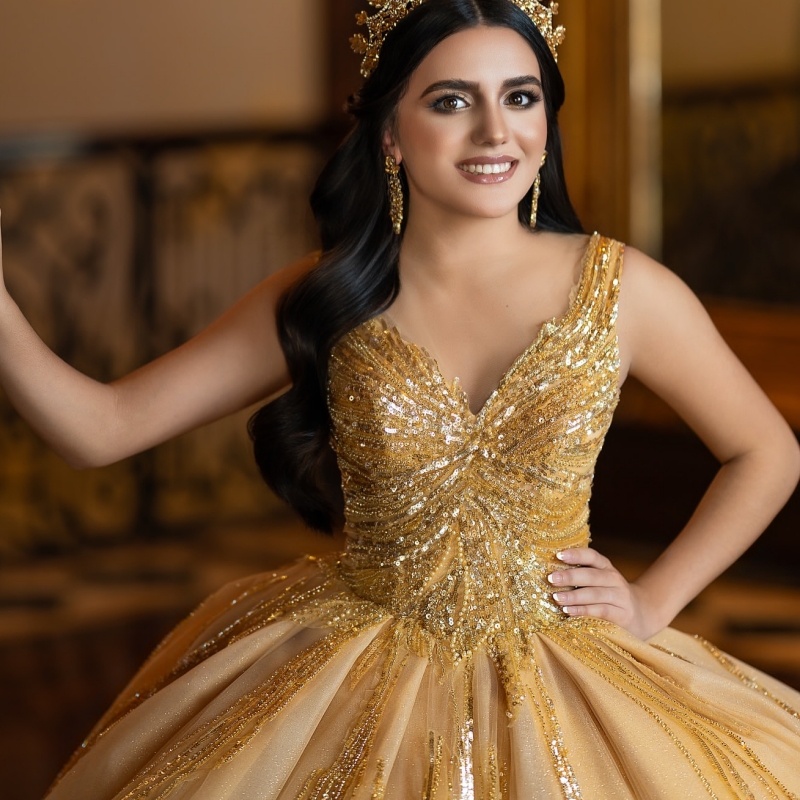 Gold Shiny Quinceanera Dresses Ball Gown Off The Shoulder Beading Crystal Tull Party Birthday Sweet 16 Dress Vestidos De 15 Anos