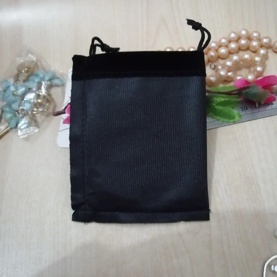 100pcs/Lot Black Velvet Bags For Gifts 7x9 9x12 10x16 13x18cm Jewelry Drawstring Bags Wedding Christmas Gift Packaging Bags 250702