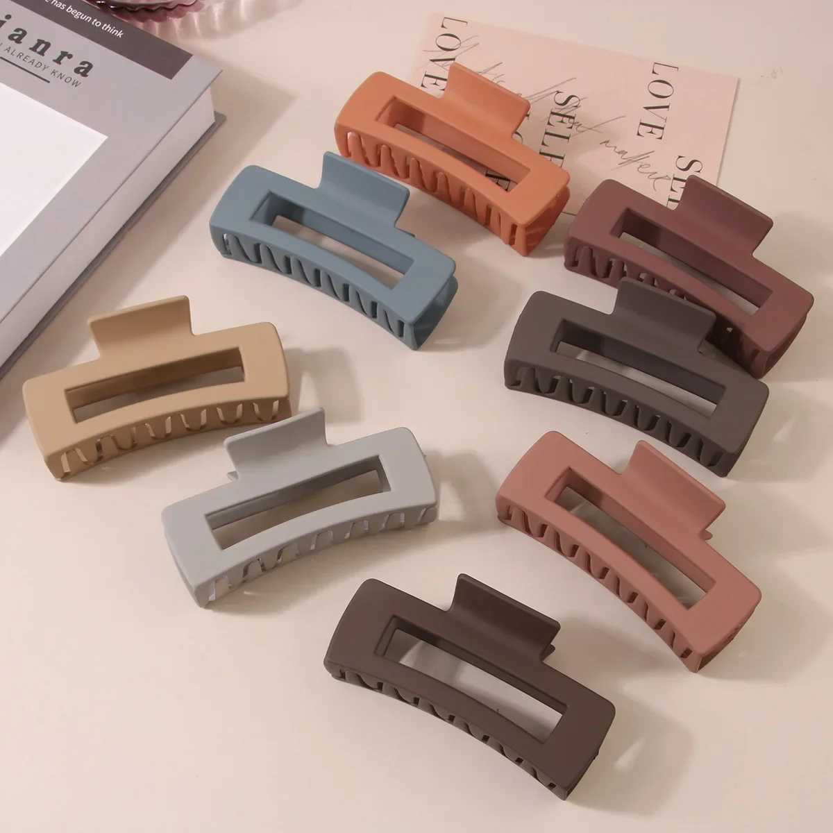 10.5CM Solid Hair Claw Elegant Hairpins Barrette Crab Hair Clips For Women Girls Korean Square Hair Accessories Simple Hair Accessories Y250707